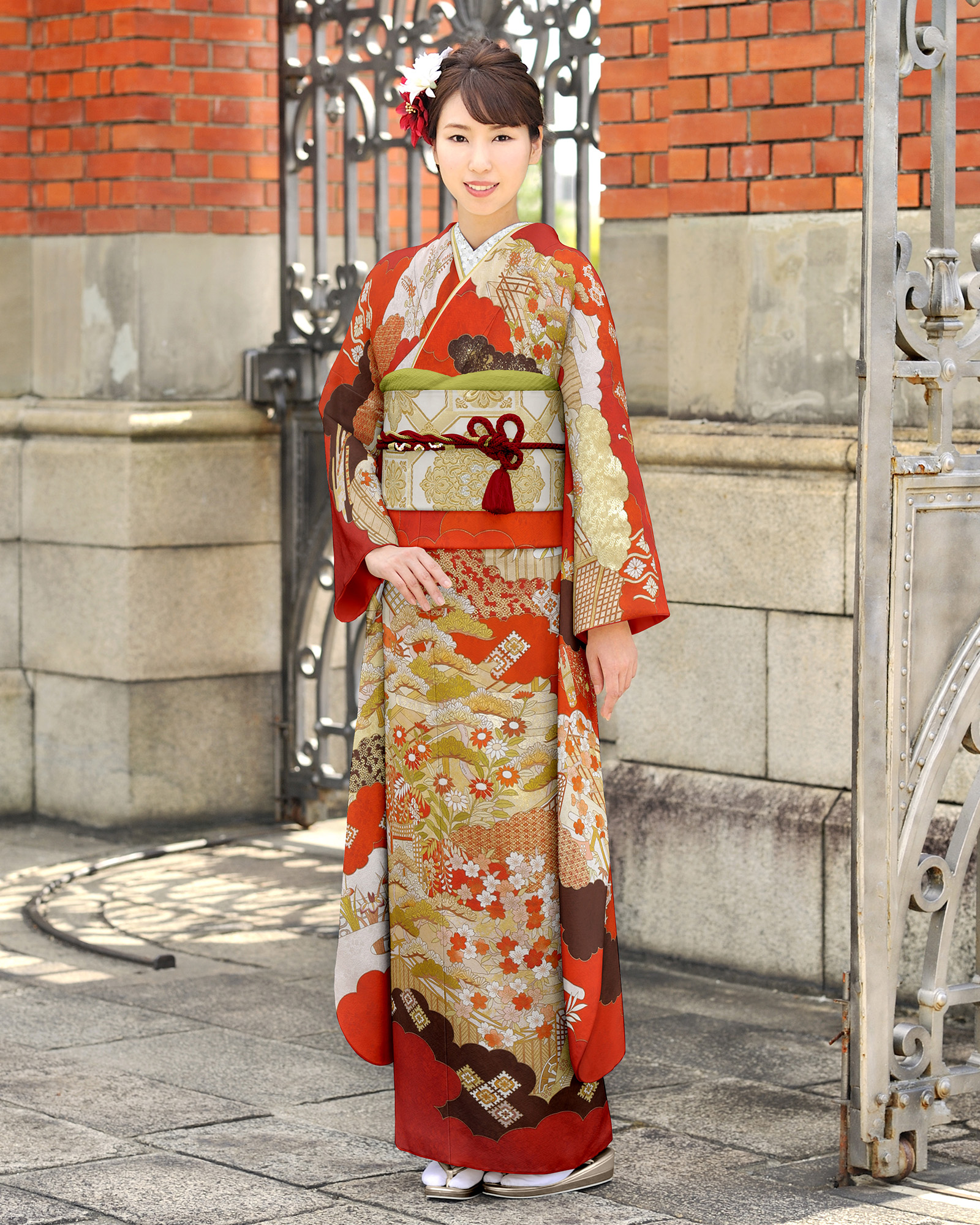 ロイヤル作家 藤井寛作 手描き京友禅振袖 『重雲取土佐源氏絵図』