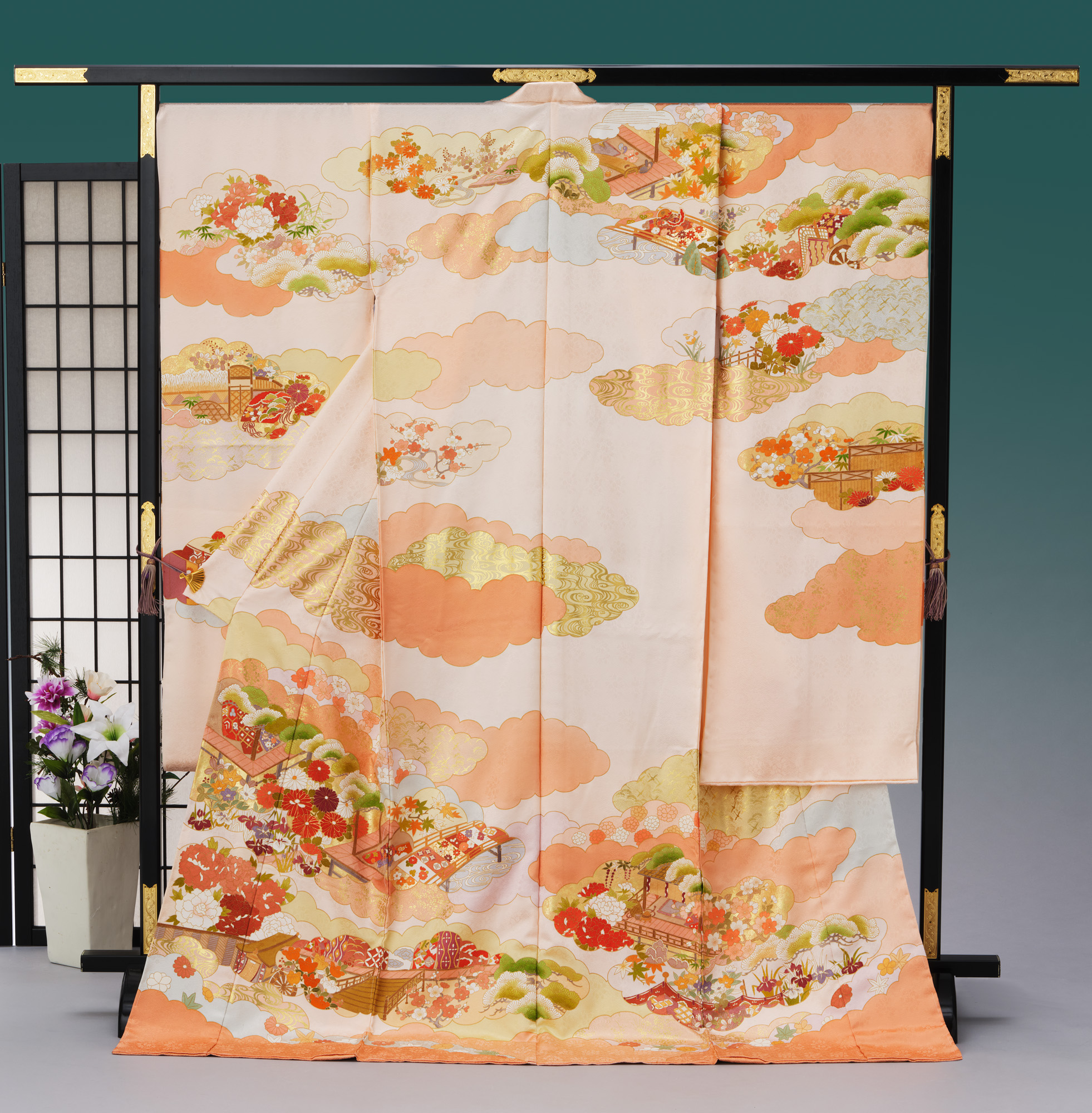ロイヤル作家 藤井寛作 手描き京友禅振袖『雲取宮殿の四季』