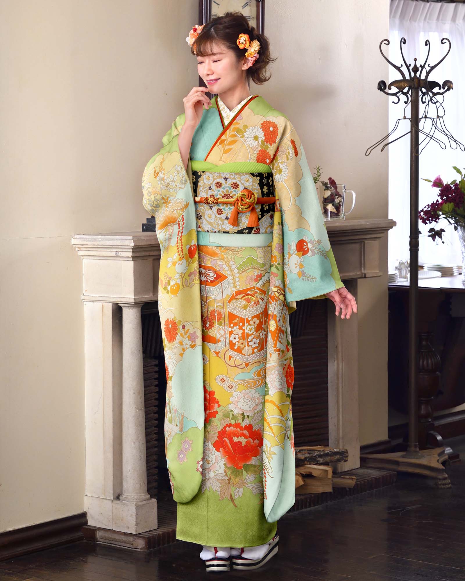 ロイヤル作家 藤井寛作 手描き京友禅振袖 『重雲能衣貝桶文様』