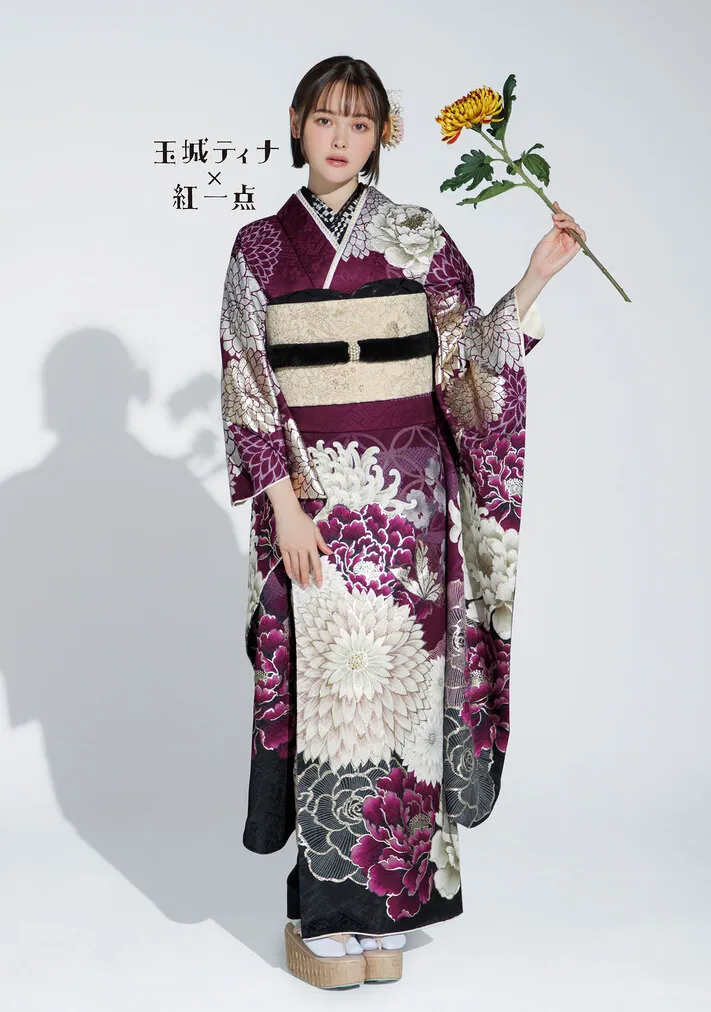 玉城ティナ✕紅一点 振袖